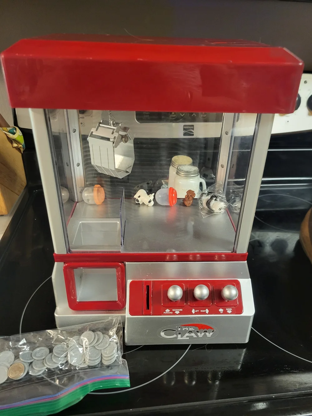 Claw Machine Toy Mini Arcade  Working with Music and Lights some prizes